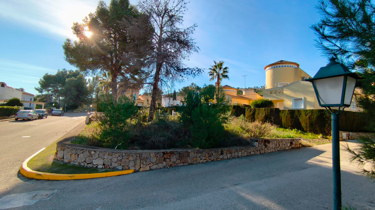 Land in Denia (La Sella)