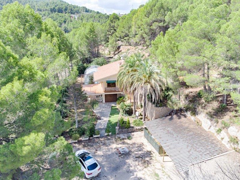 4 Bedroom Finca / Country House in Muro de Alcoy